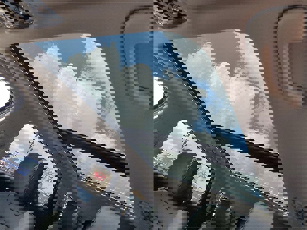 New 2026 Kia Sportage SX image 10