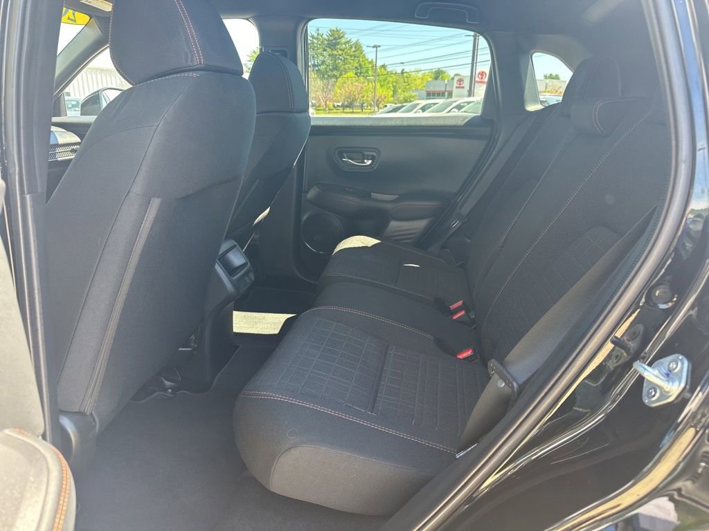 Used 2025 Honda HR-V Sport image 30