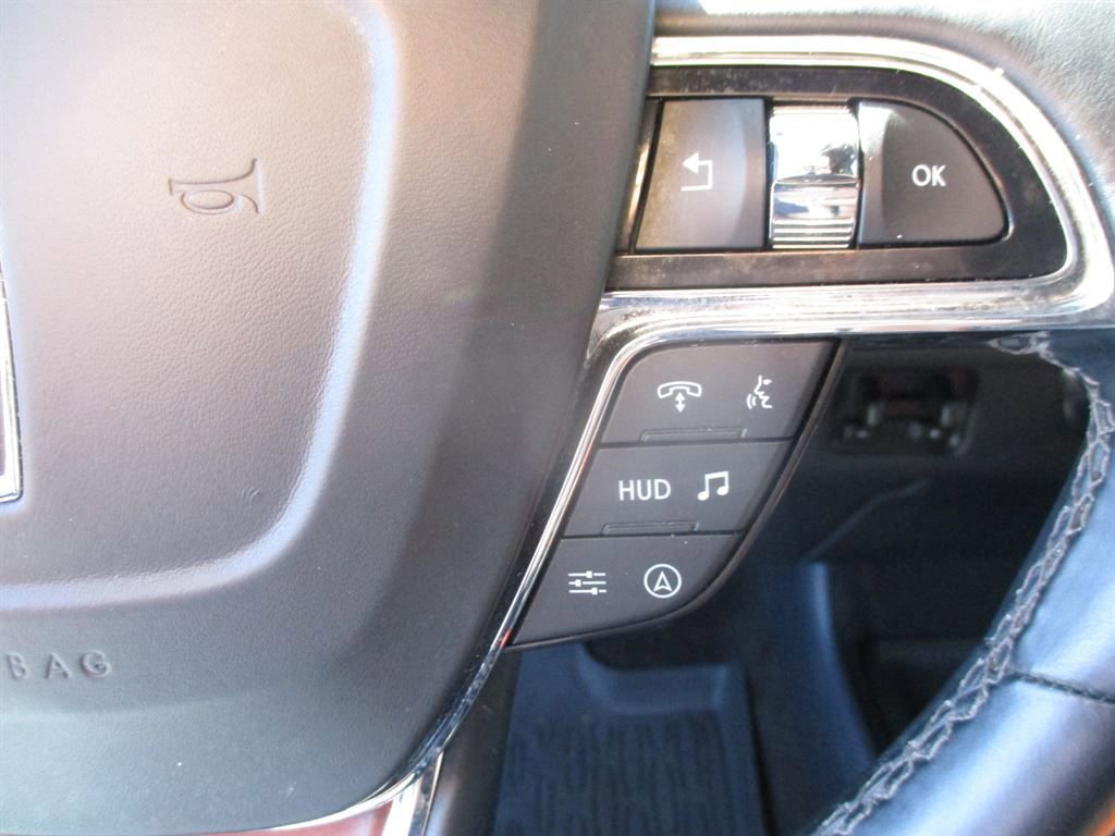 Used 2022 Lincoln Navigator L Reserve image 17