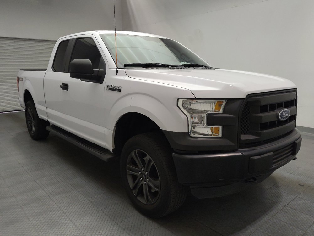 Used 2015 Ford F150 XL w/ Equipment Group 101A Mid AWD/4WD image 13
