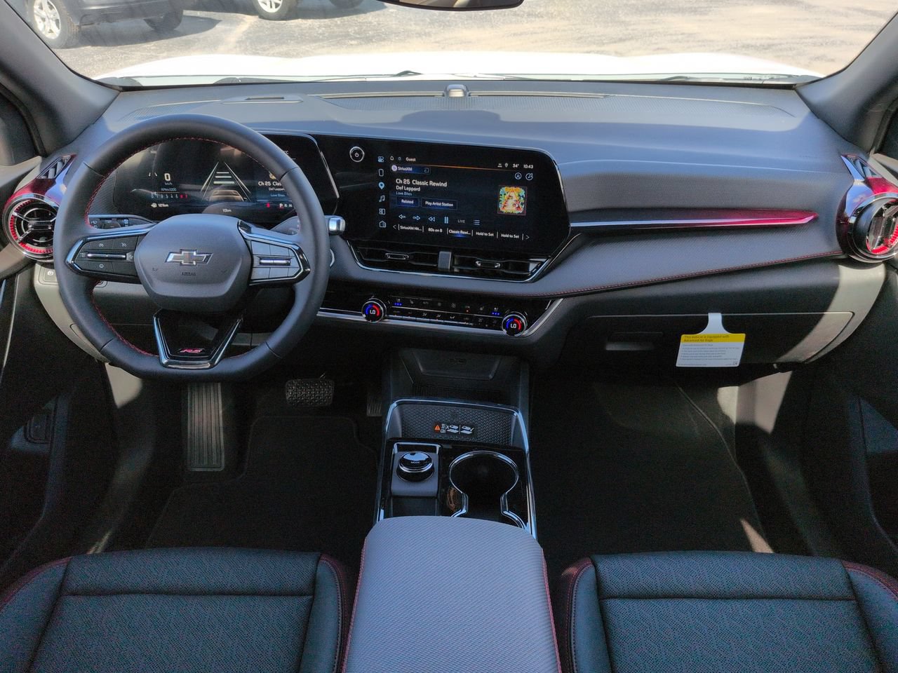 New 2027 Chevrolet Equinox RS w/ Convenience Package III FWD image 16