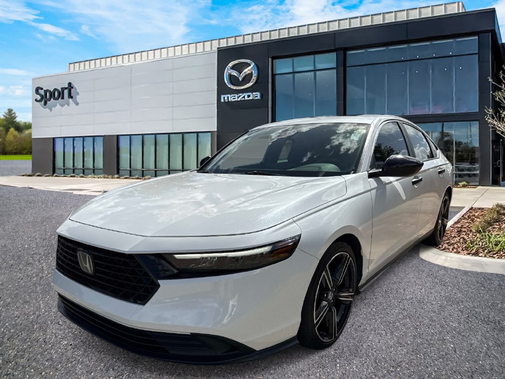 Used 2023 Honda Accord Sport image 8