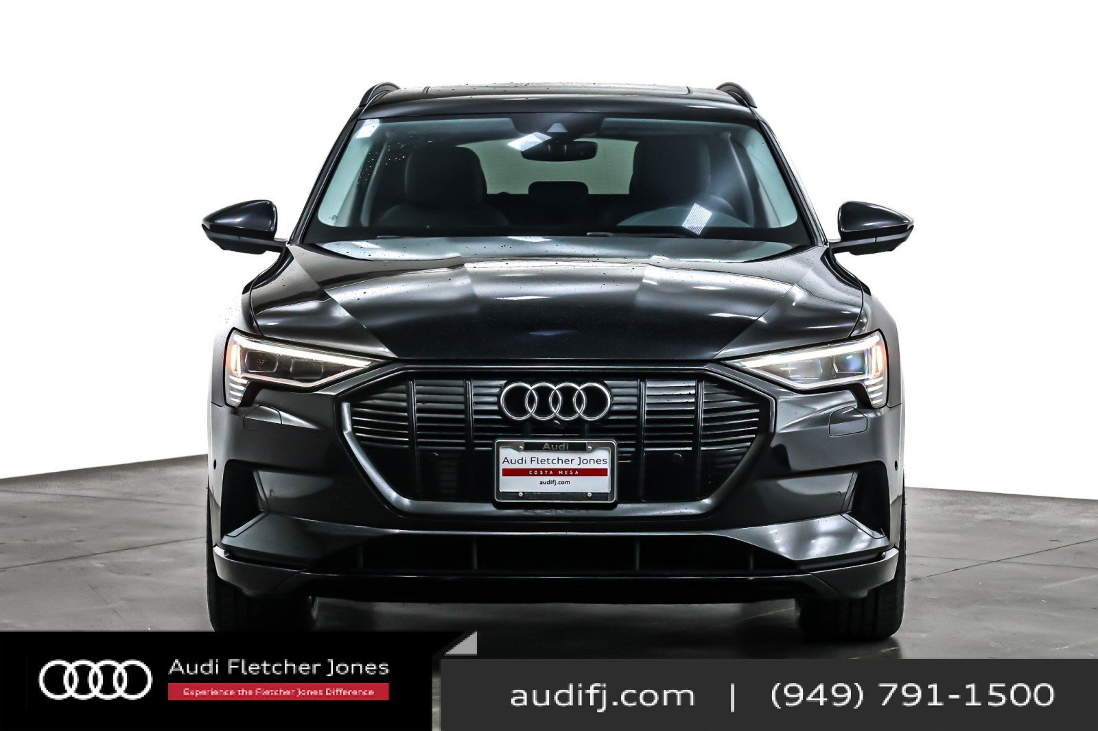Used 2021 Audi e-tron Premium w/ Convenience Plus Package image 3