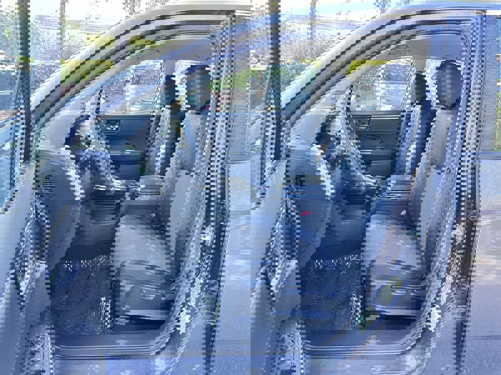 Used 2018 Honda Clarity Plug-In Hybrid image 2