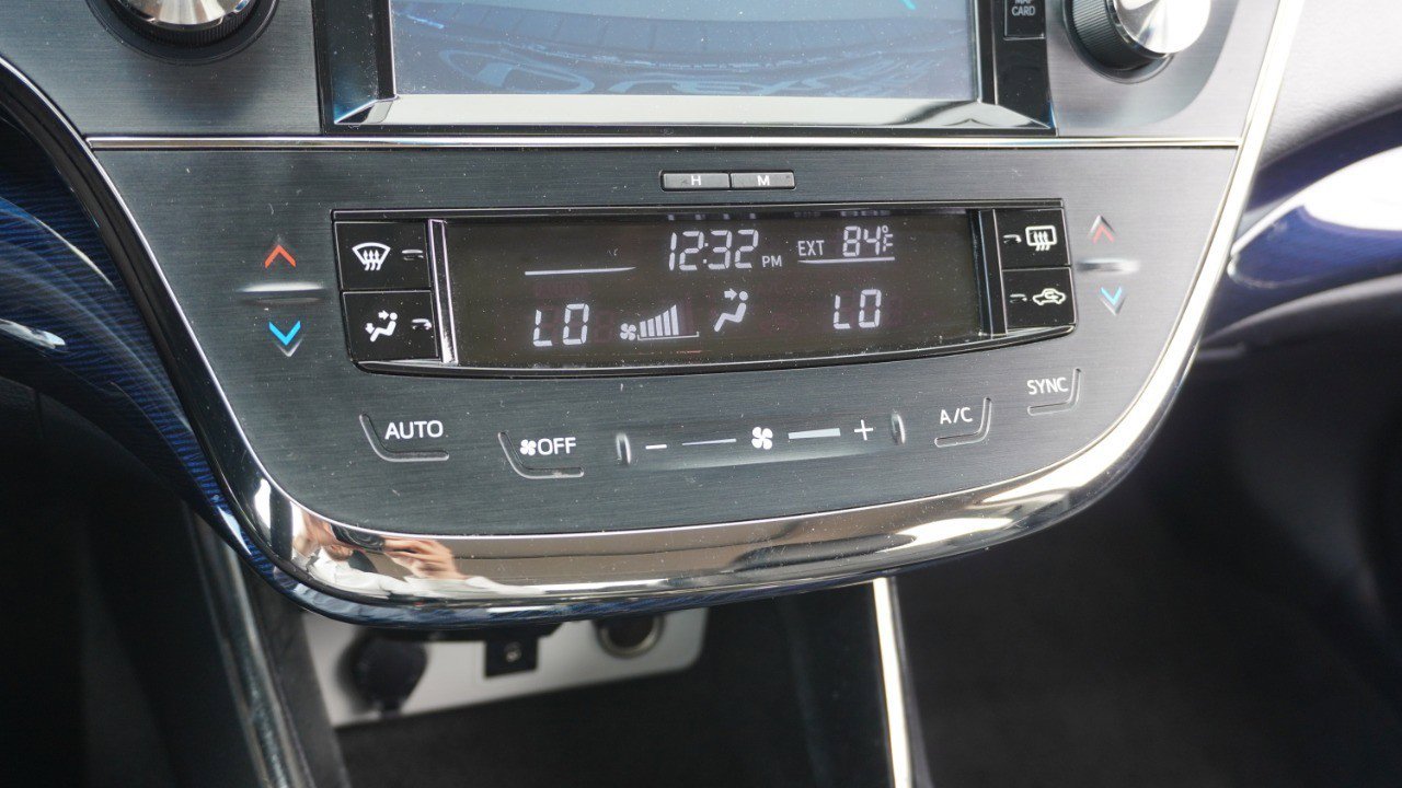 Used 2015 Toyota Avalon XLE Touring Sport Edition image 19