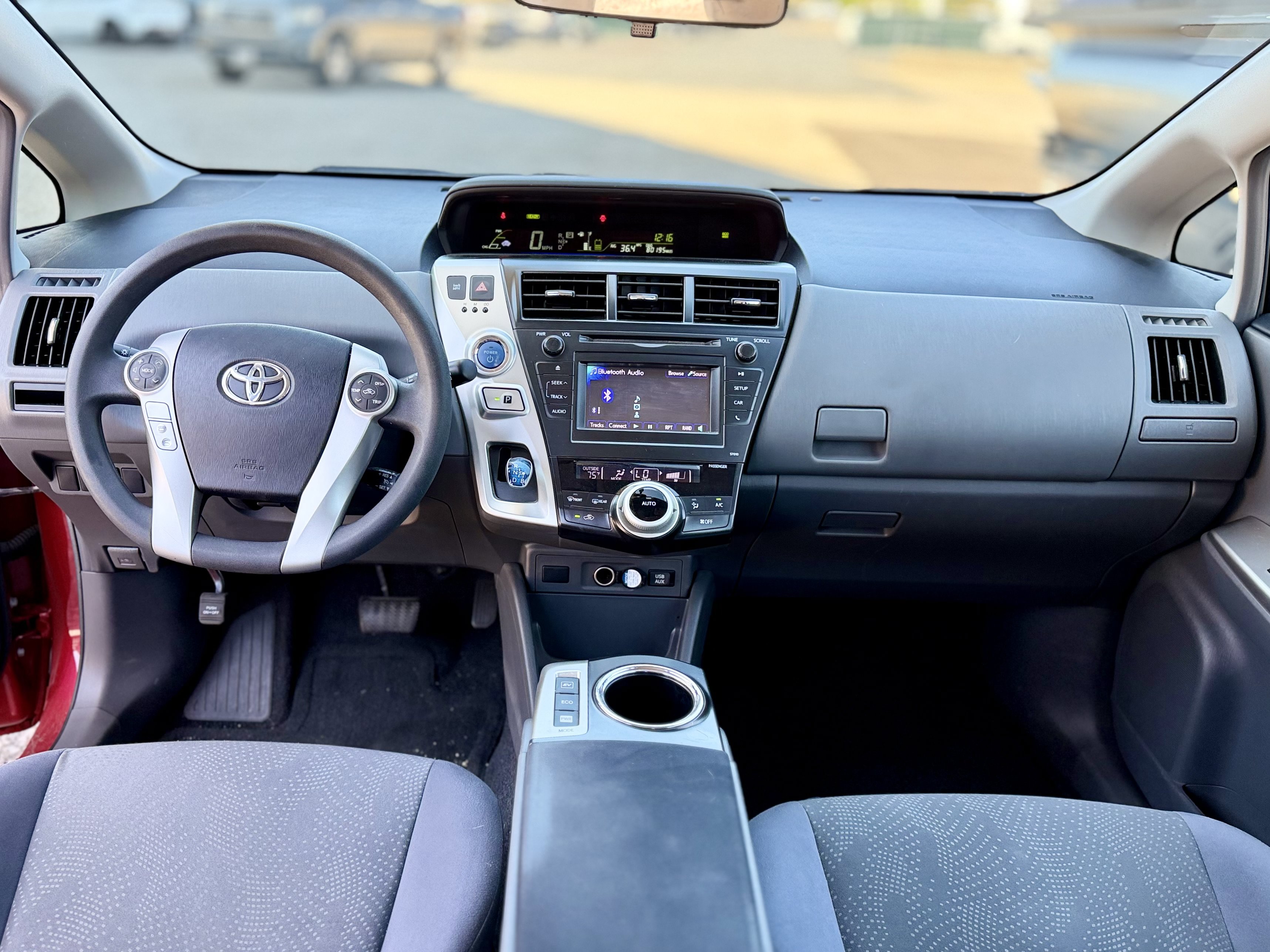 Used 2013 Toyota Prius V Two FWD image 15