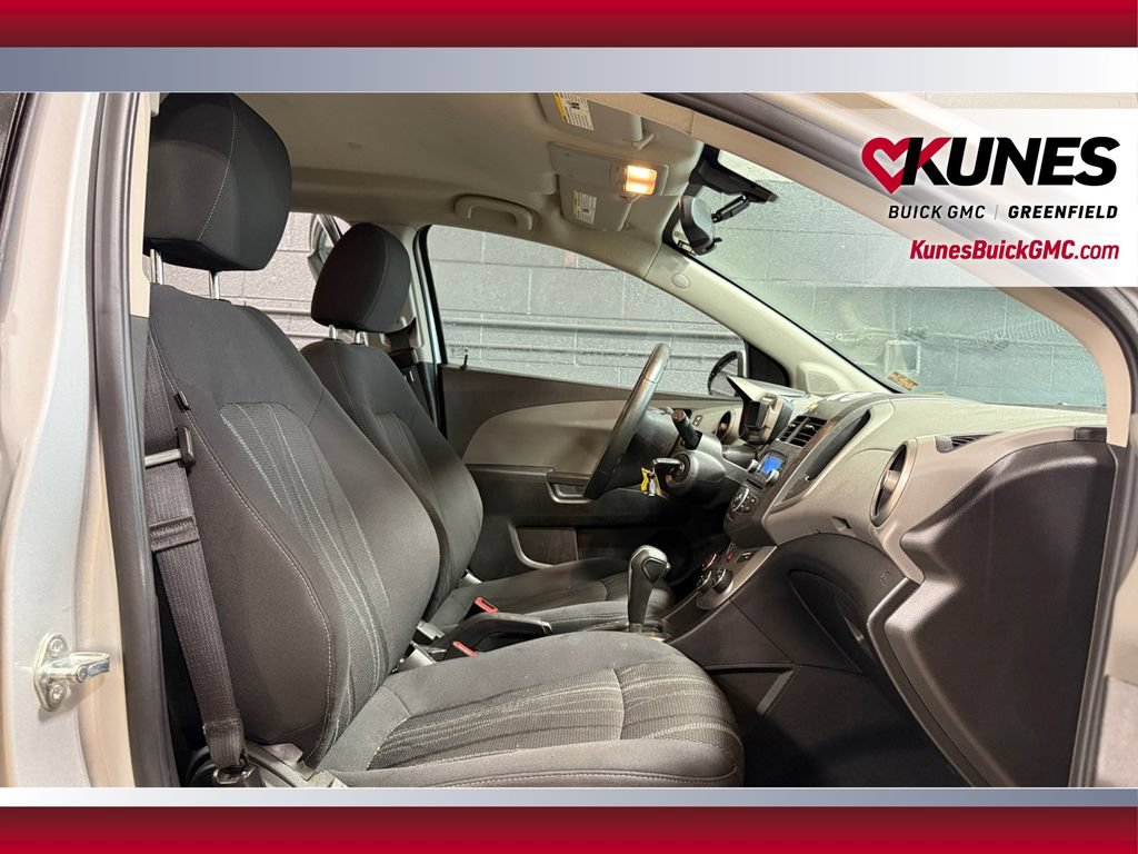 Used 2015 Chevrolet Sonic LT FWD image 22