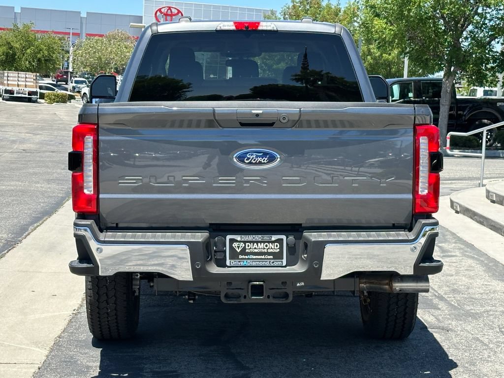 New 2026 Ford F250 Lariat w/ FX4 Off-Road Package AWD/4WD image 6