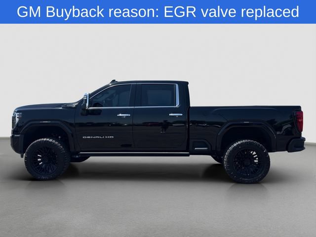 Used 2024 GMC Sierra 2500 Denali Ultimate AWD/4WD image 3