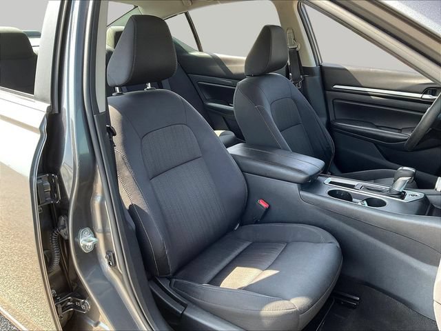 Used 2022 Nissan Altima 2.5 SV FWD image 29