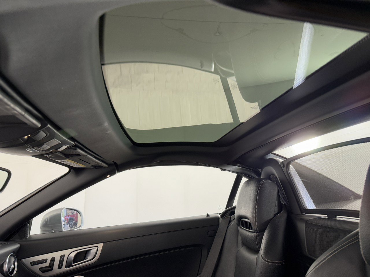 Used 2014 Mercedes-Benz SLK 250 image 18