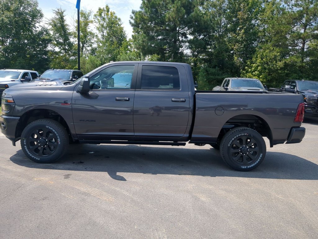New 2026 RAM 2500 Laramie w/ Night Edition AWD/4WD image 7