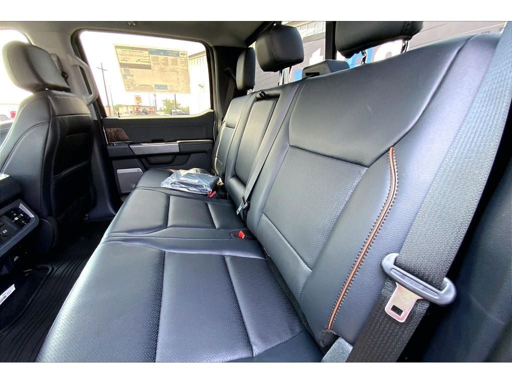 New 2026 Ford F250 Lariat w/ Lariat Premium Package AWD/4WD image 26