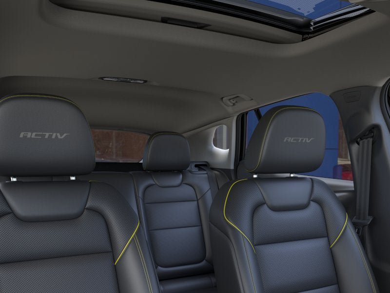 New 2026 Chevrolet Trax ACTIV w/ Sunroof Package FWD image 24