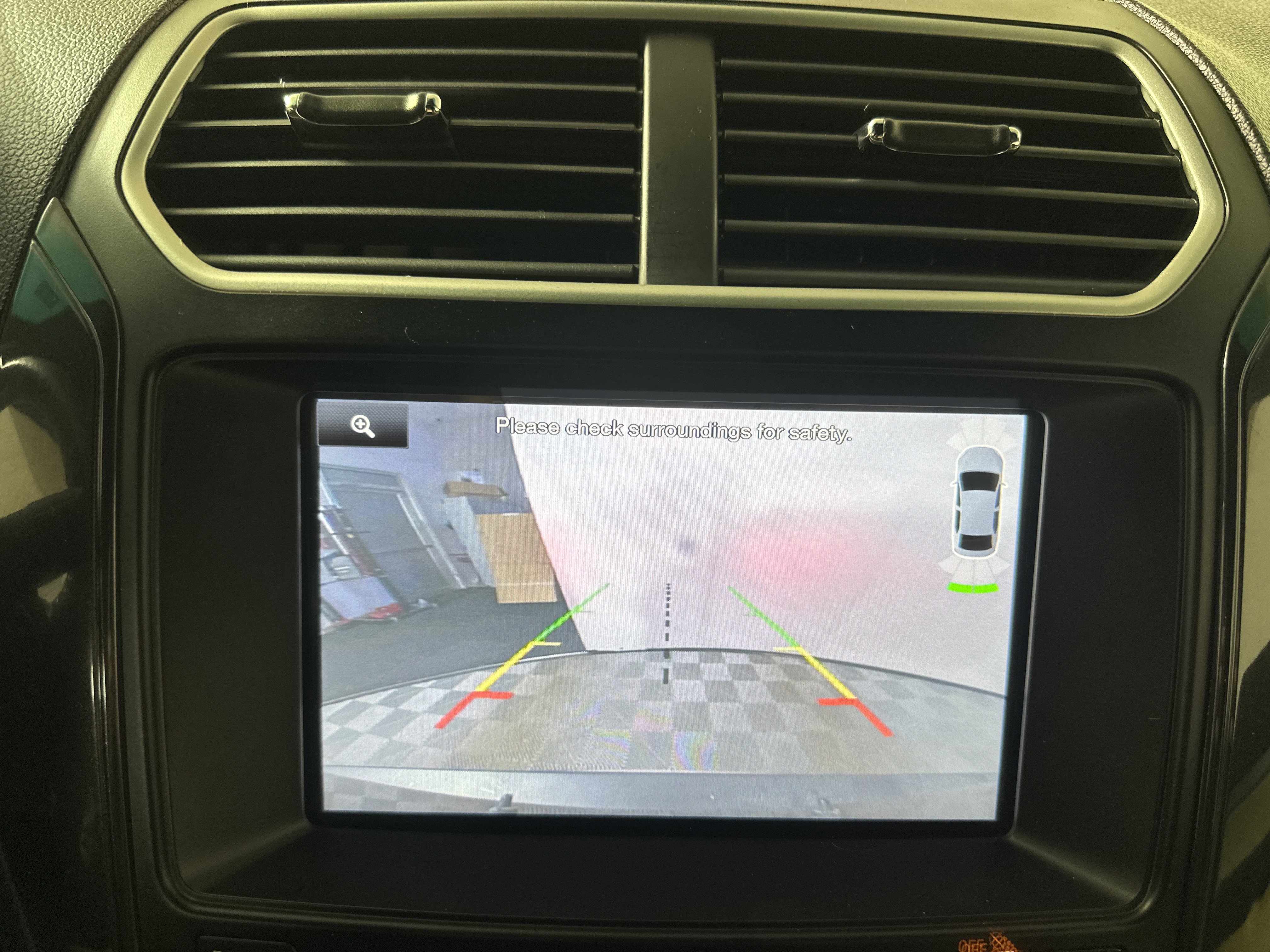 Used 2016 Ford Explorer XLT w/ Equipment Group 201A image 18