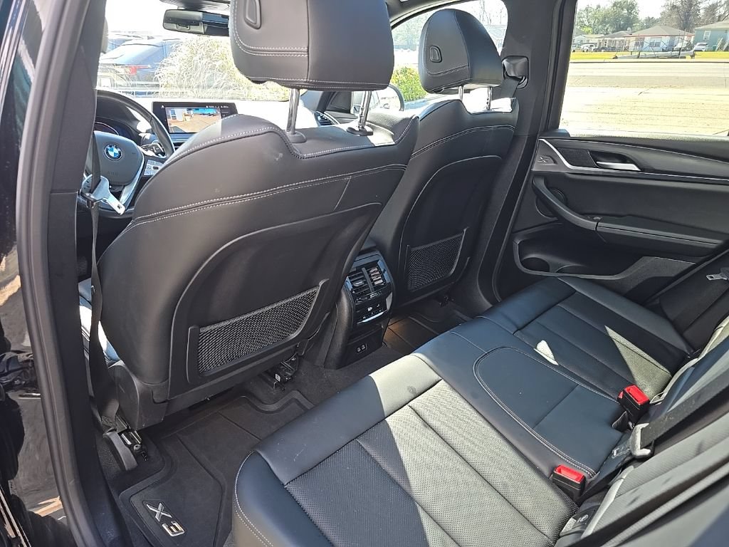 Used 2024 BMW X3 sDrive30i w/ Convenience Package RWD image 17