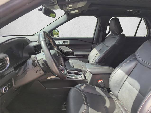 Used 2023 Ford Explorer ST w/ Equipment Group 401A AWD/4WD image 16