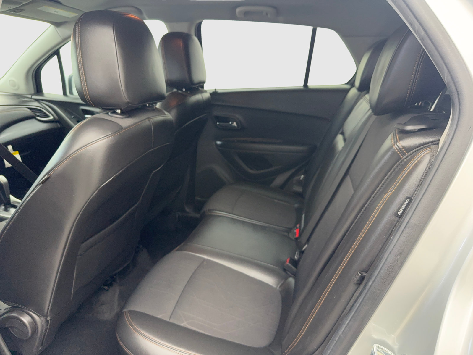 Used 2019 Chevrolet Trax LT w/ LT Convenience Package FWD image 46