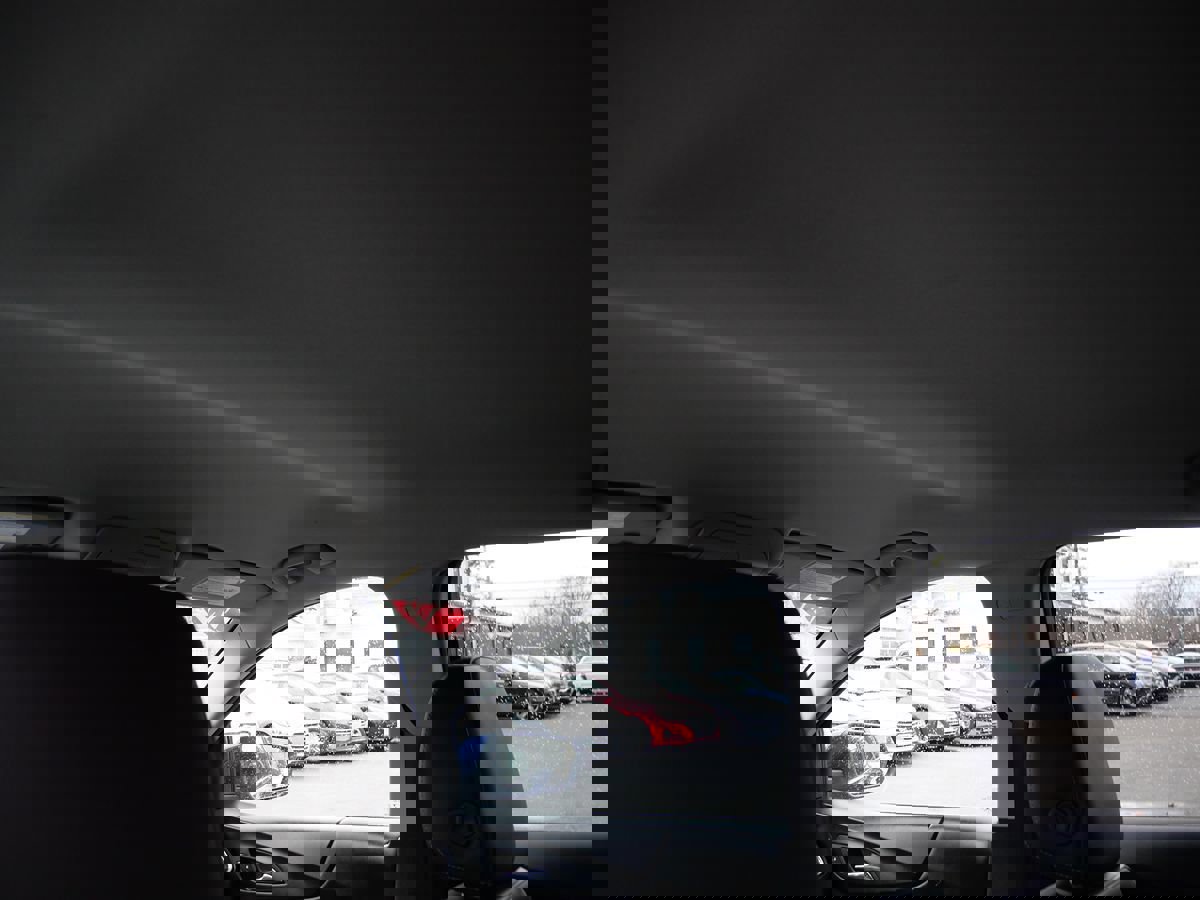 Used 2022 Chevrolet Equinox Premier image 23