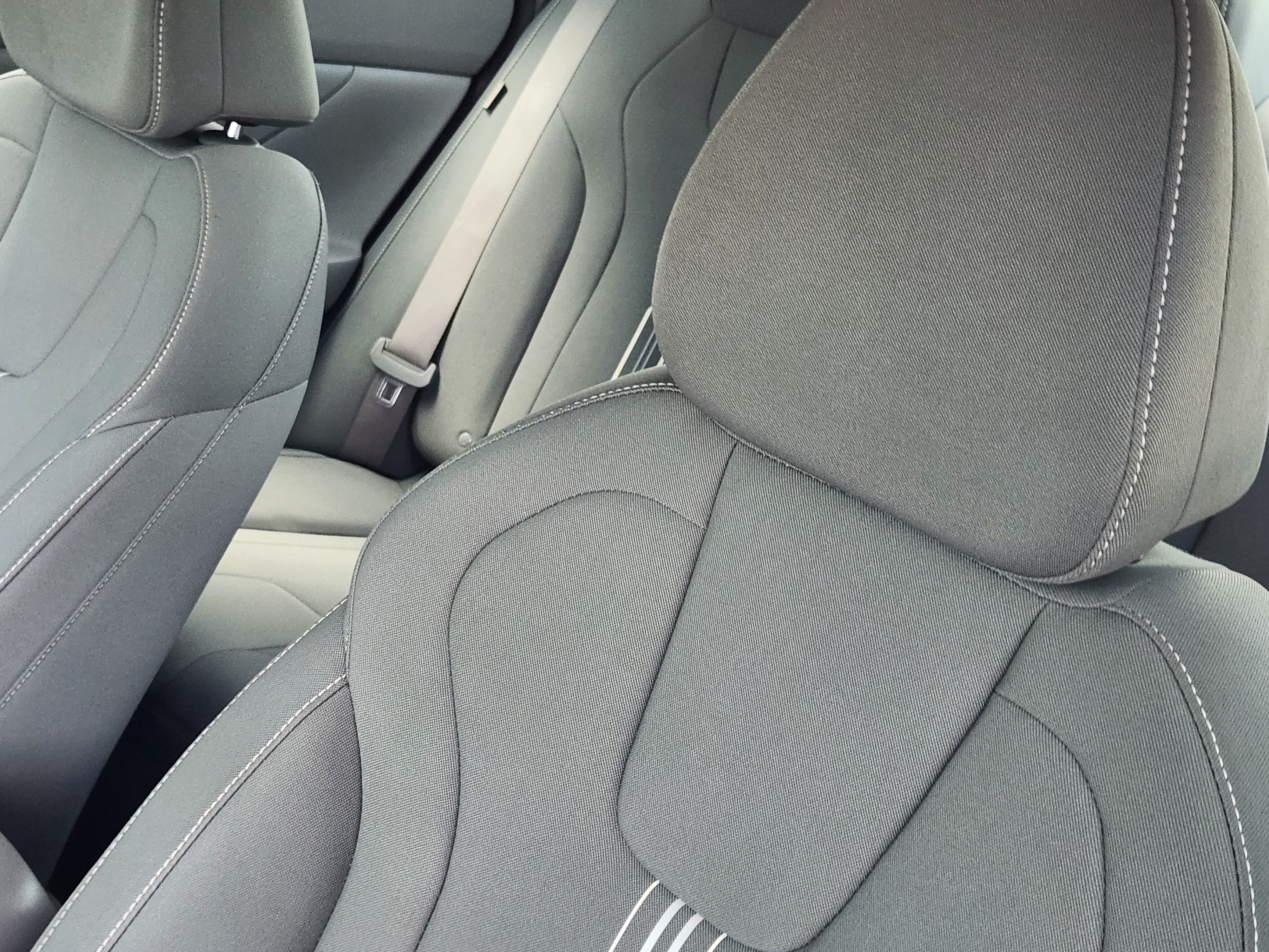 Used 2024 Hyundai Elantra SEL FWD image 14