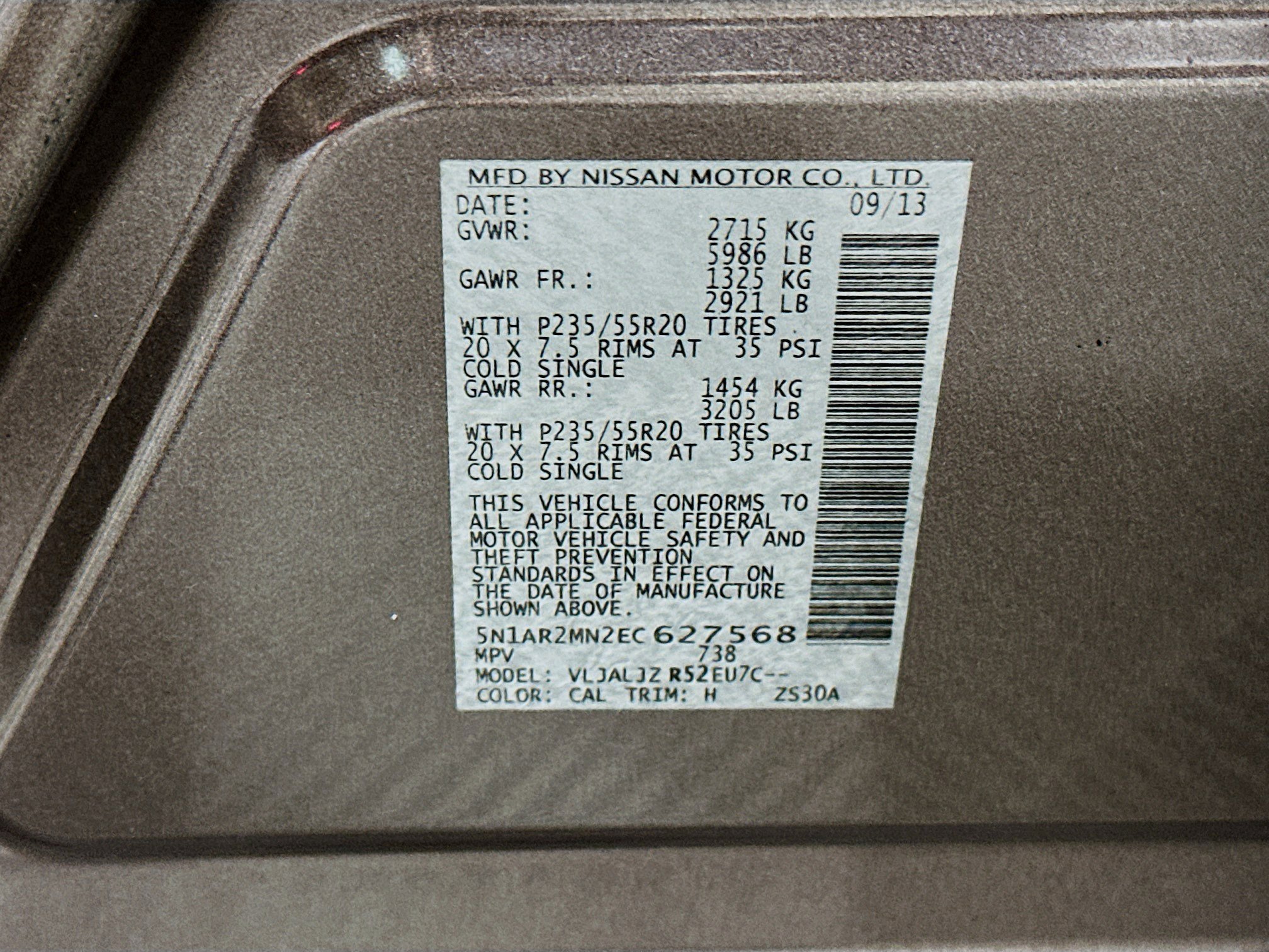 Used 2014 Nissan Pathfinder Platinum w/ Platinum Premium Package FWD image 12