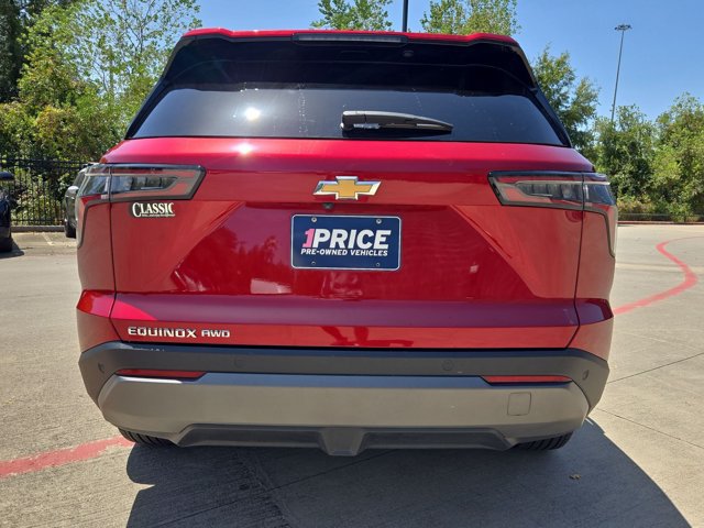 Used 2025 Chevrolet Equinox LT AWD/4WD image 7