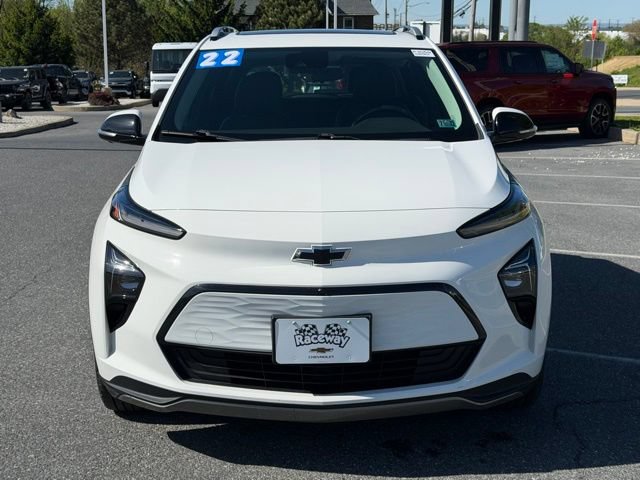 Certified 2022 Chevrolet Bolt EUV Premier w/ Sun & Sound Package FWD image 3