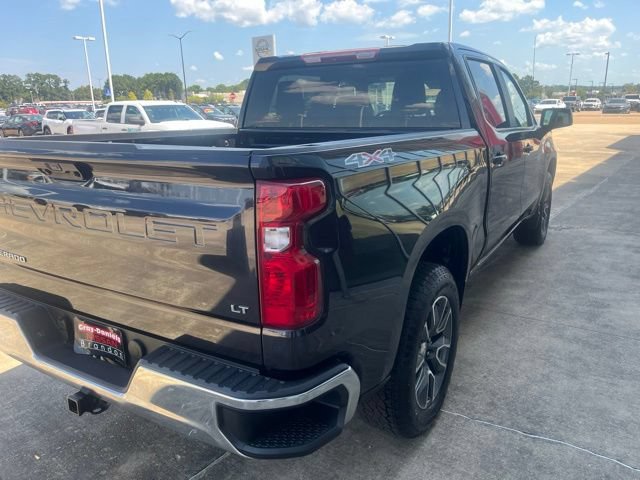 Used 2023 Chevrolet Silverado 1500 LT AWD/4WD video 4