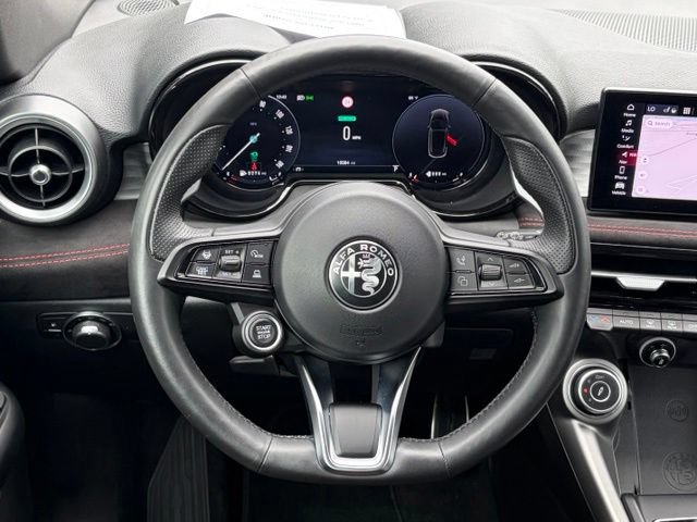 Used 2024 Alfa Romeo Tonale Ti w/ Active Assist Package AWD/4WD image 48