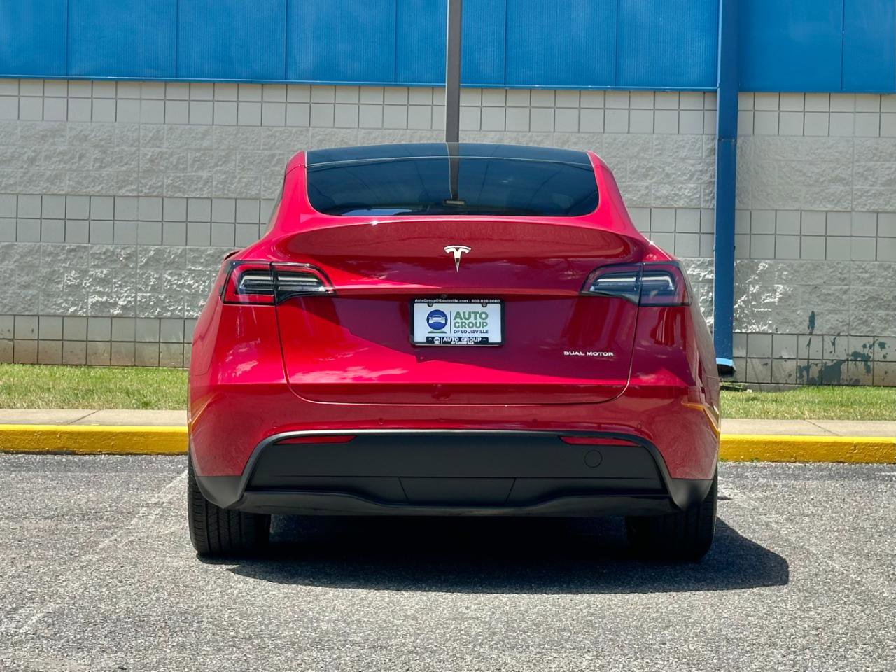 Used 2021 Tesla Model Y Long Range AWD/4WD image 6
