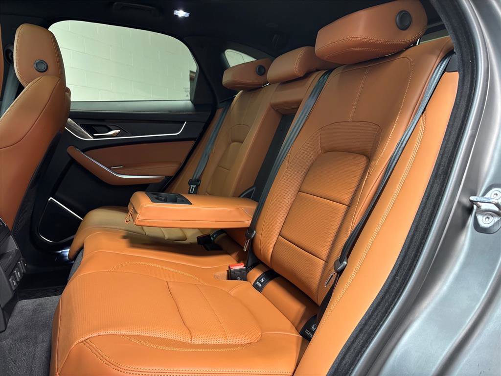 New 2026 Jaguar F-PACE R-Dynamic S image 25
