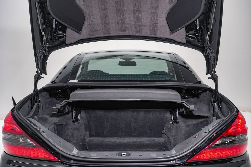 Used 2009 Mercedes-Benz SL 550 image 29