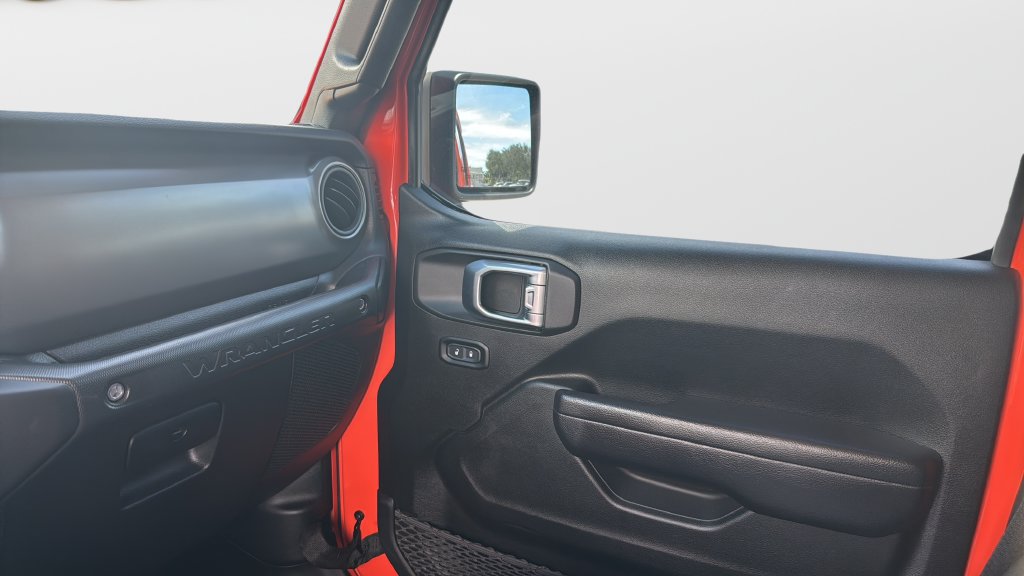 Used 2023 Jeep Wrangler Unlimited Sport AWD/4WD image 31