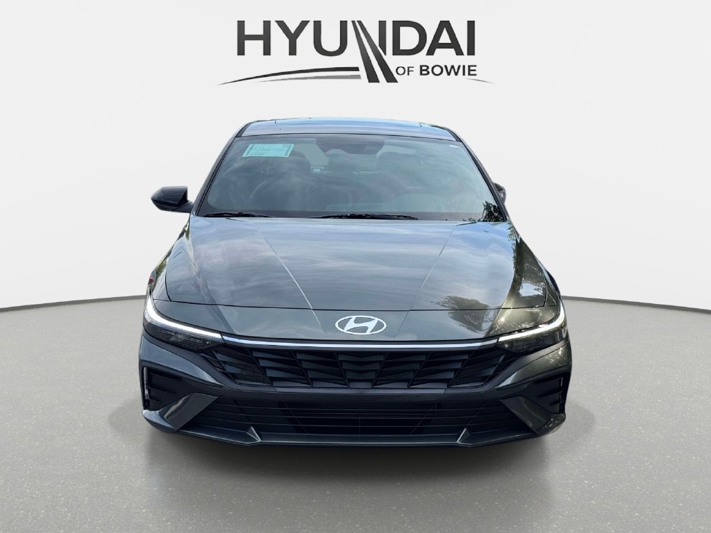 New 2026 Hyundai Elantra SEL Sport FWD image 6