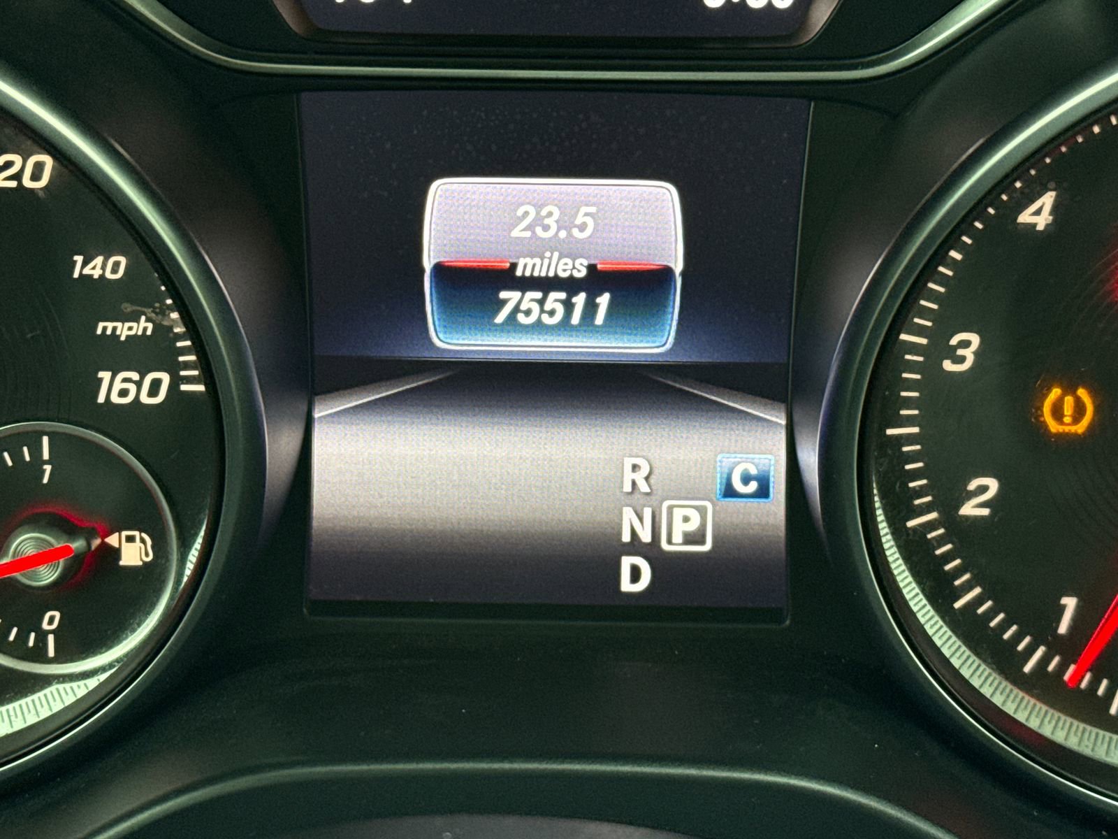 Used 2019 Mercedes-Benz CLA 250 w/ Premium Package image 23