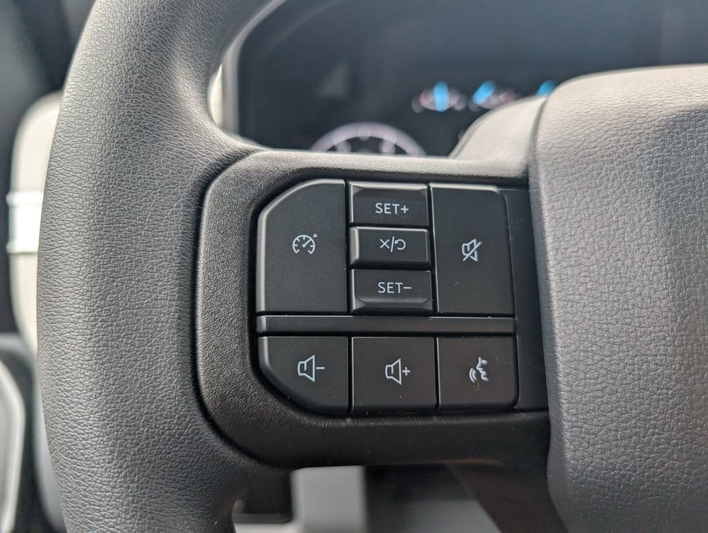 New 2026 Ford F350 XLT w/ FX4 Off-Road Package image 10