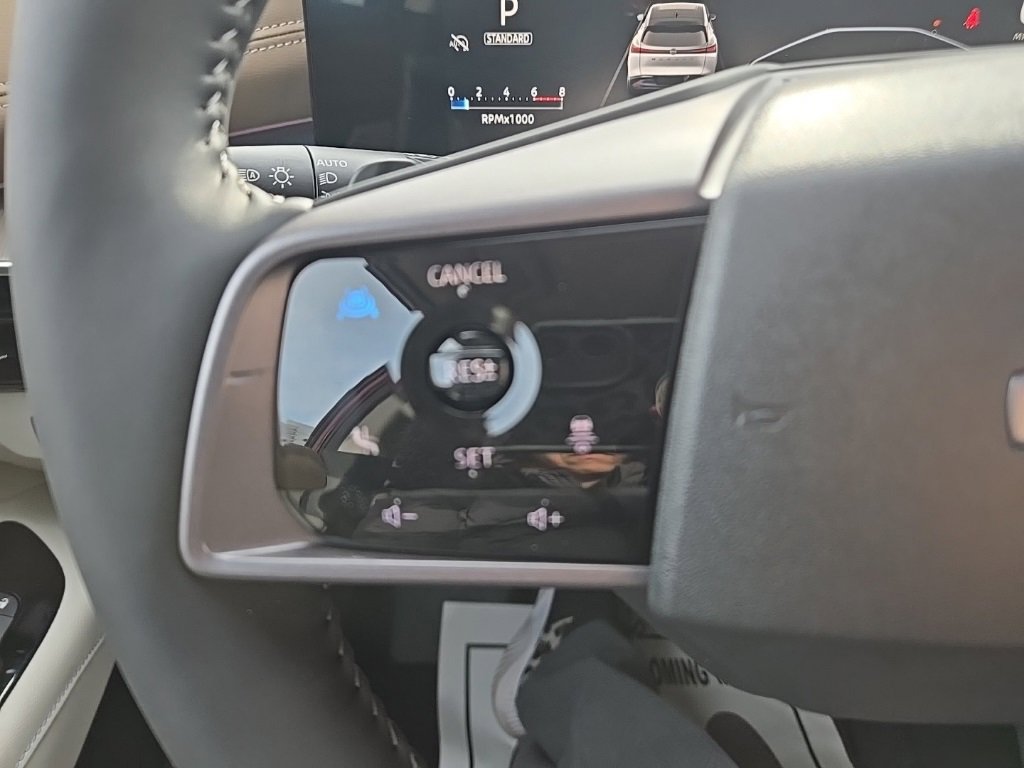 New 2026 Nissan Murano Platinum w/ Technology Package image 16