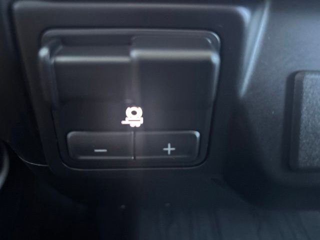 Used 2022 GMC Sierra 2500 SLE w/ SLE Value Package; AWD/4WD image 33