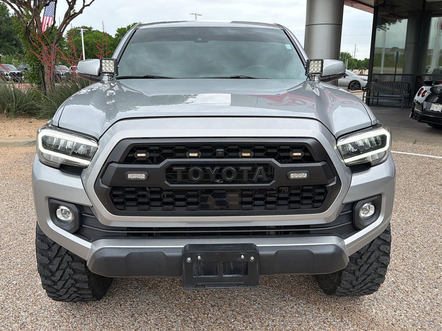 Used 2021 Toyota Tacoma TRD Off-Road w/ Technology Package AWD/4WD image 8