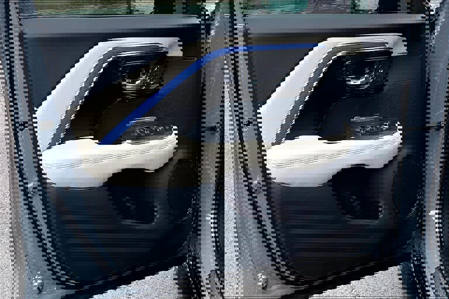 Used 2025 Acura ADX A-Spec image 24