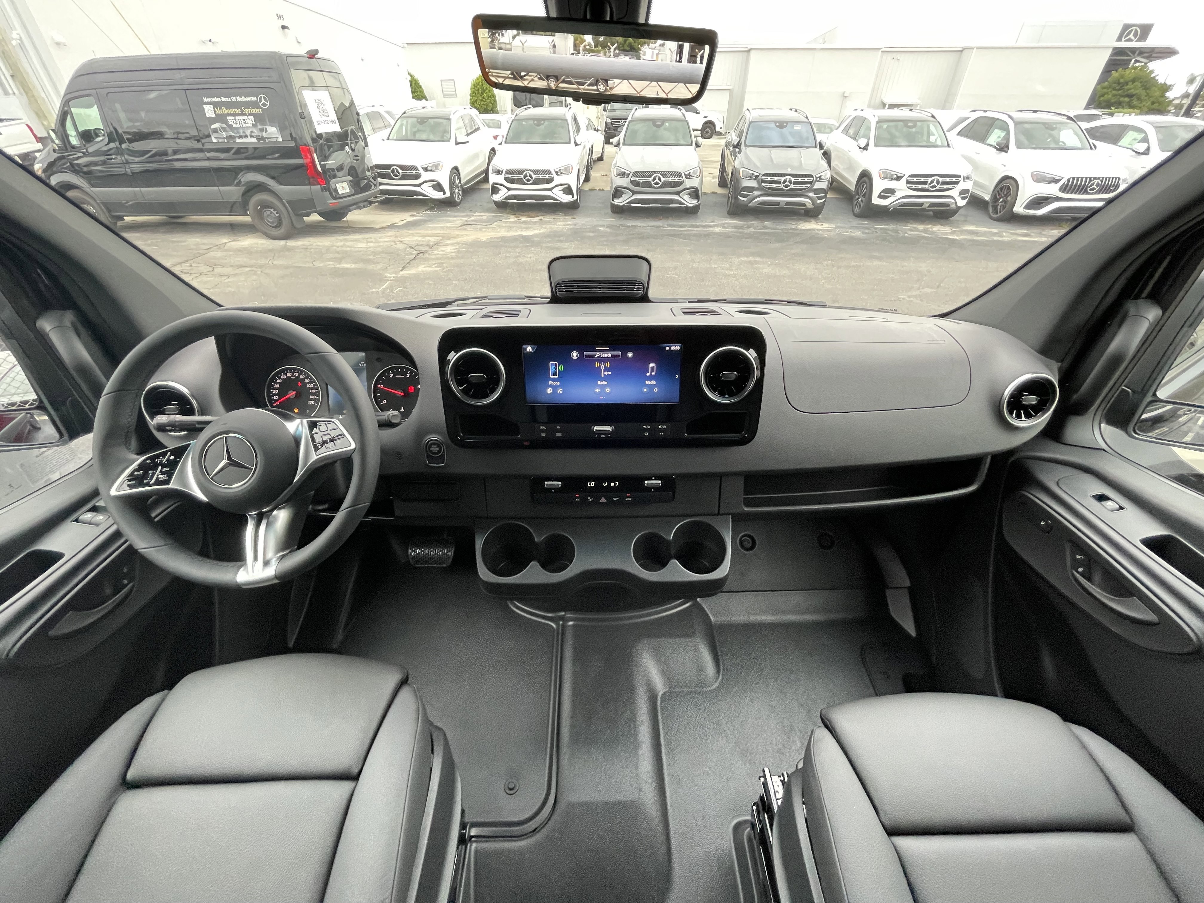 New 2025 Mercedes-Benz Sprinter 2500 image 8