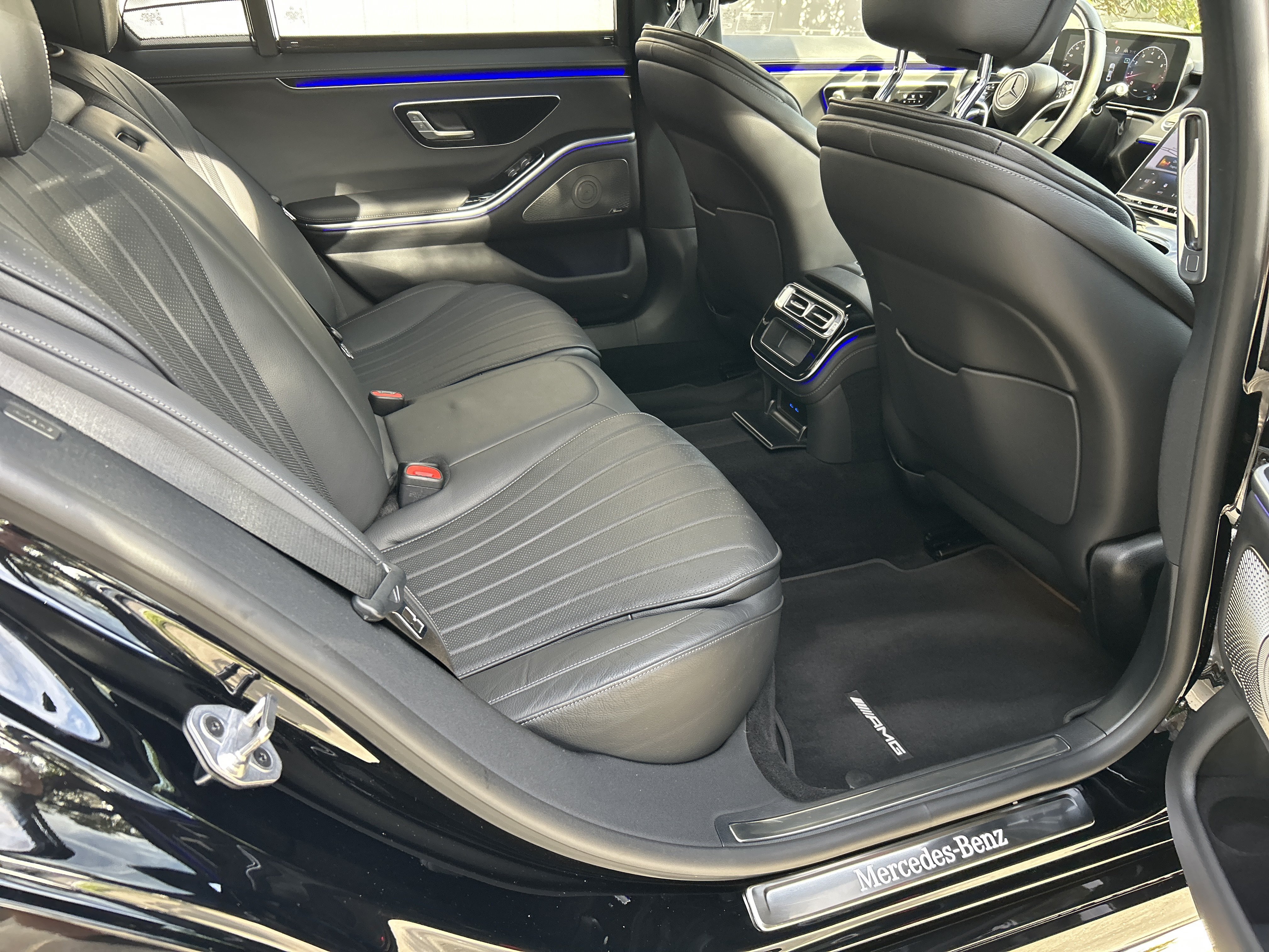 Certified 2023 Mercedes-Benz S 580 4MATIC Sedan w/ AMG Line image 42