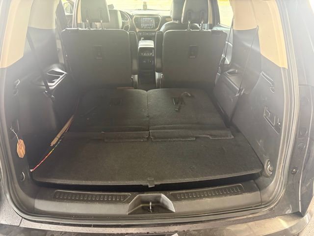 Used 2017 GMC Acadia Denali w/ Technology Package image 15