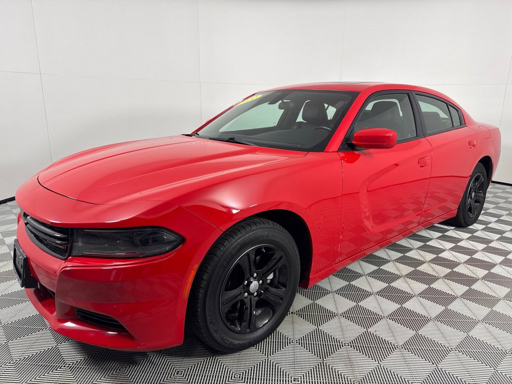 Used 2022 Dodge Charger SXT w/ Leather Interior Group image 10