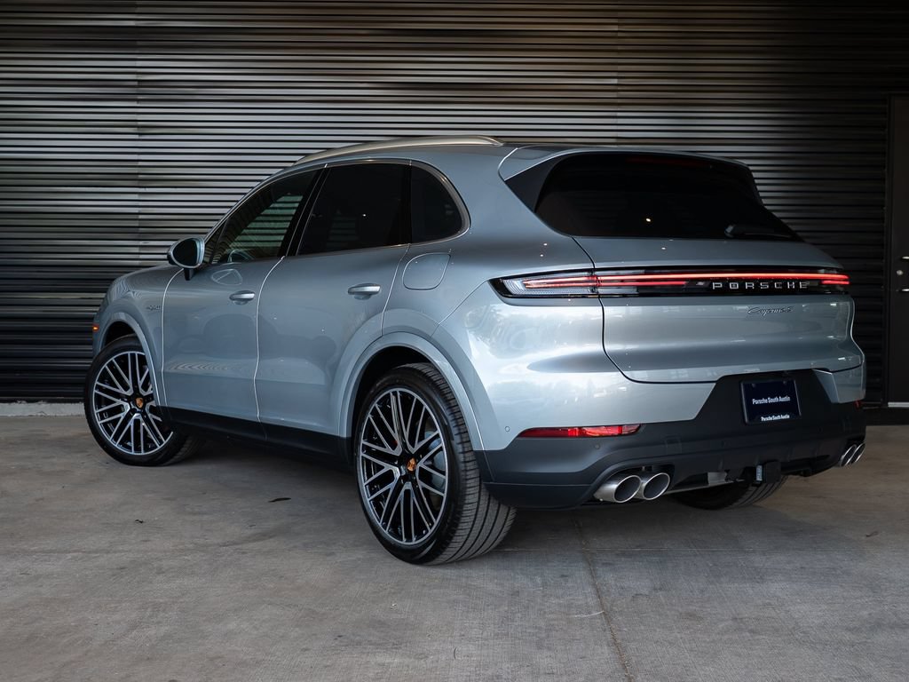 New 2026 Porsche Cayenne S AWD/4WD image 3