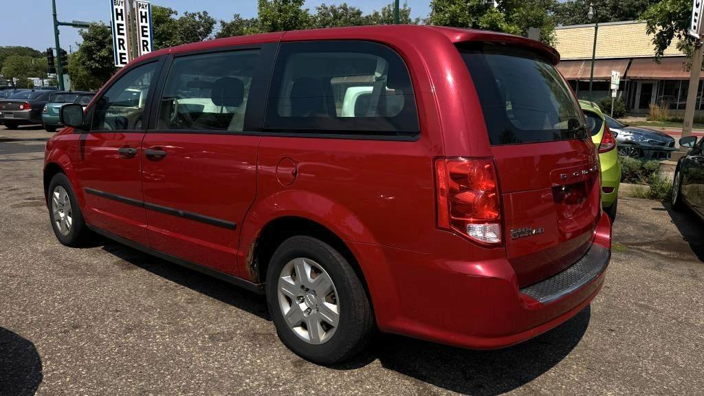 Used 2013 Dodge Grand Caravan American Value Package FWD image 6