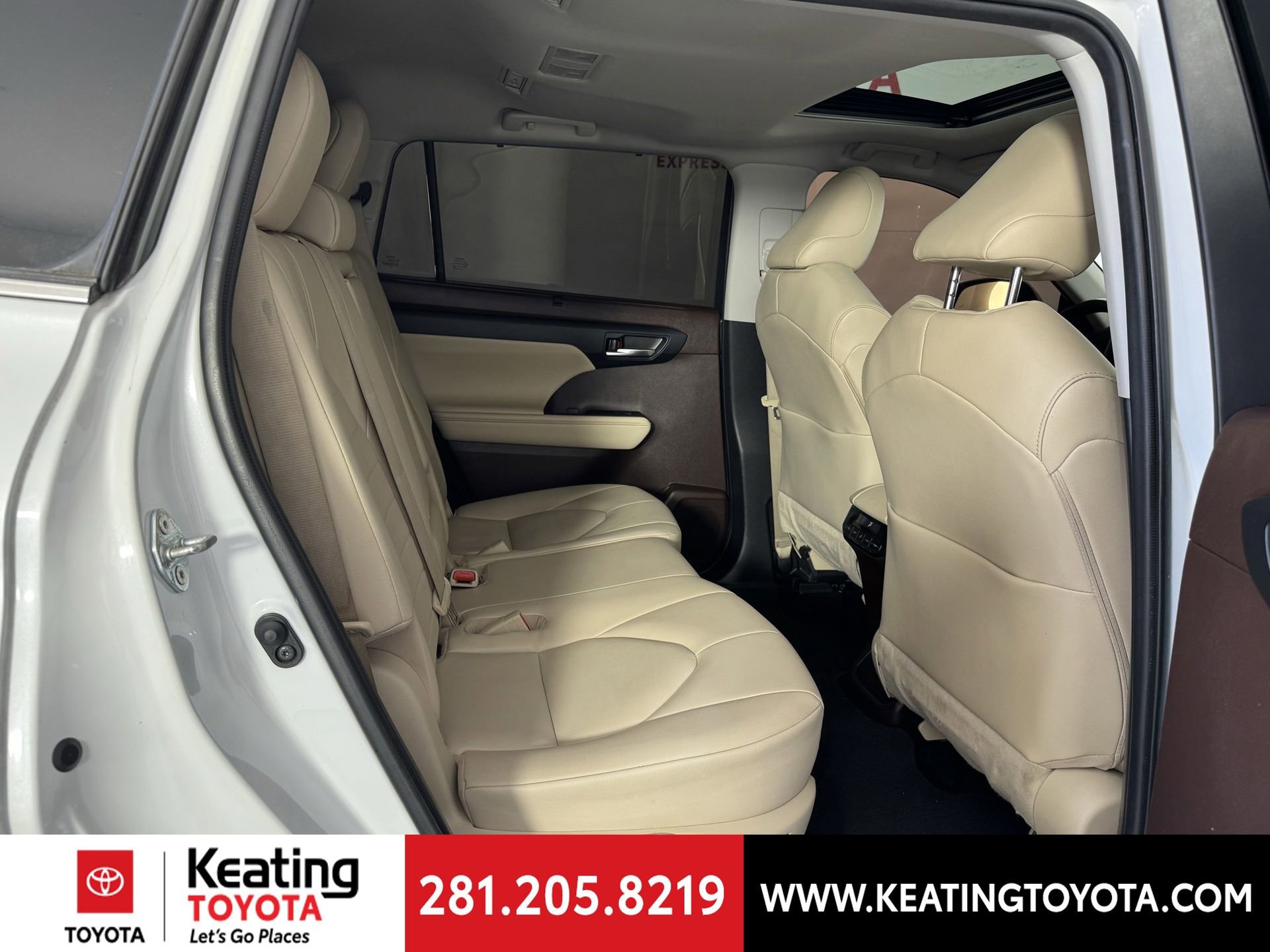 Used 2022 Toyota Highlander XLE image 17