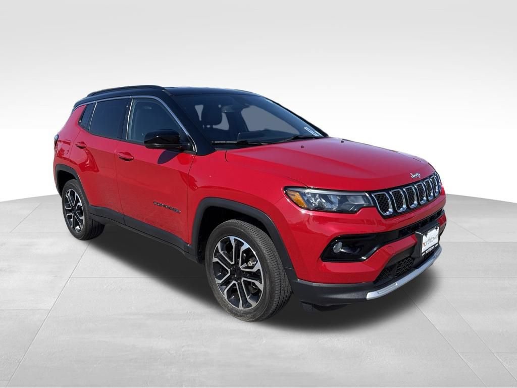 Used 2023 Jeep Compass Limited AWD/4WD image 3