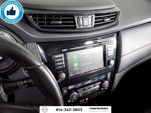 Used 2019 Nissan Rogue SV w/ Sun & Sound Touring Package AWD/4WD image 26