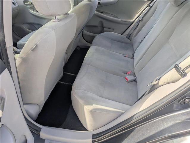 Used 2012 Toyota Corolla LE image 18